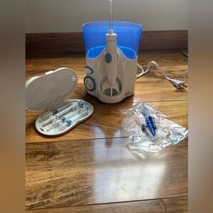 Waterpik Flosser with Accessories